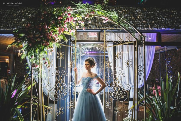 Como surgiu a festa de debutante – Conheça a história e veja inspirações