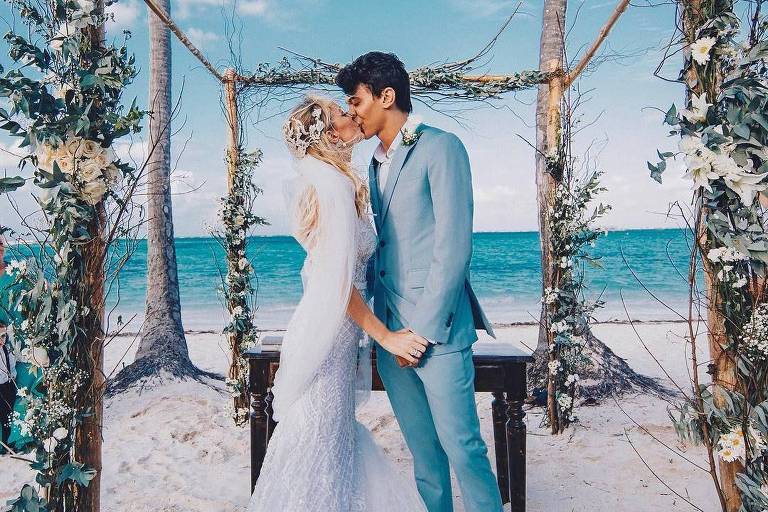 Conheça os famosos que tiveram seu Casamento na Praia